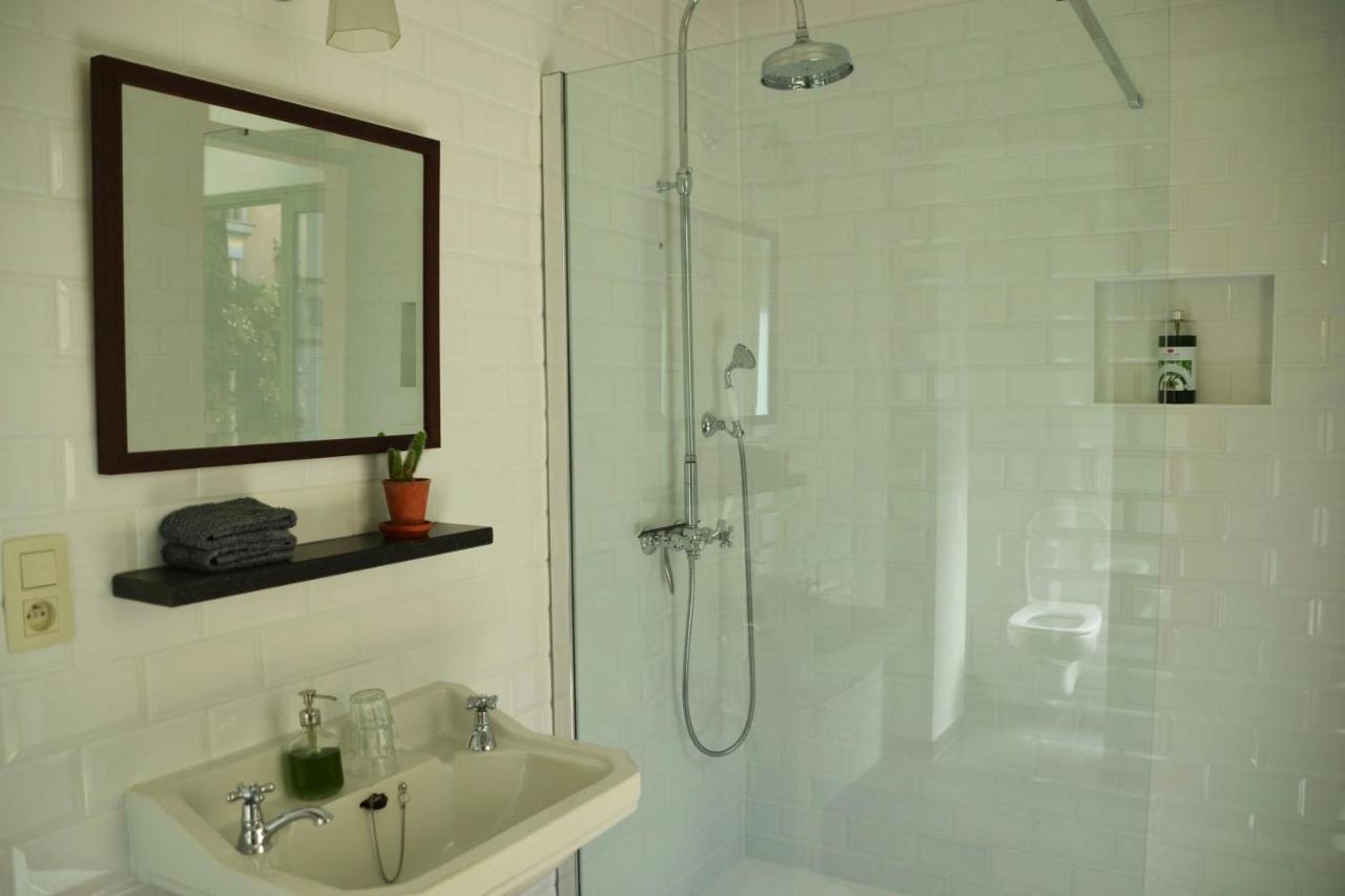 Quiet Apartment In Antwerp Near Parc - B&B Intermezzo - Business & Leisure Eksteriør bilde